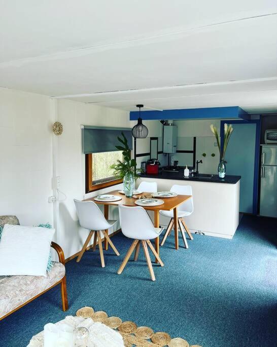 Knus Chalet Met Zwembad En Sauna Sint Maartensvlotbrug Buitenkant foto